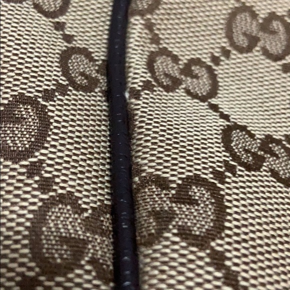 Gucci sling bag with sherry line strap - Picture 4 of 10